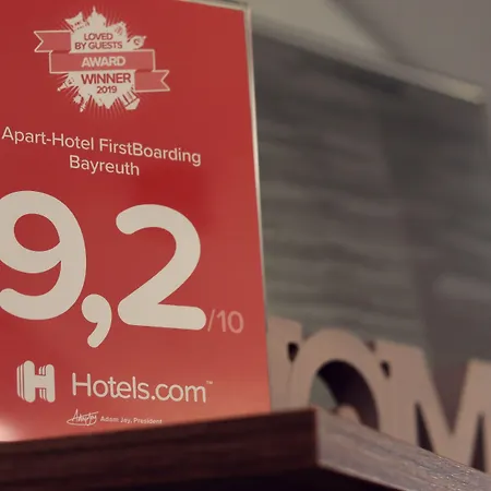 Firstboarding Apartmanhotel