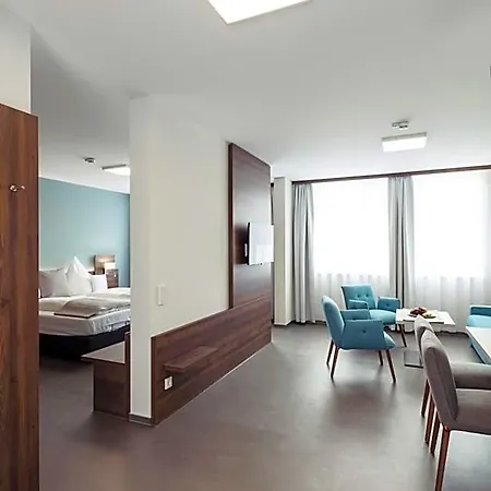 Aparthotel Firstboarding 4*