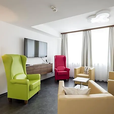 Apartmanhotel Firstboarding 4*